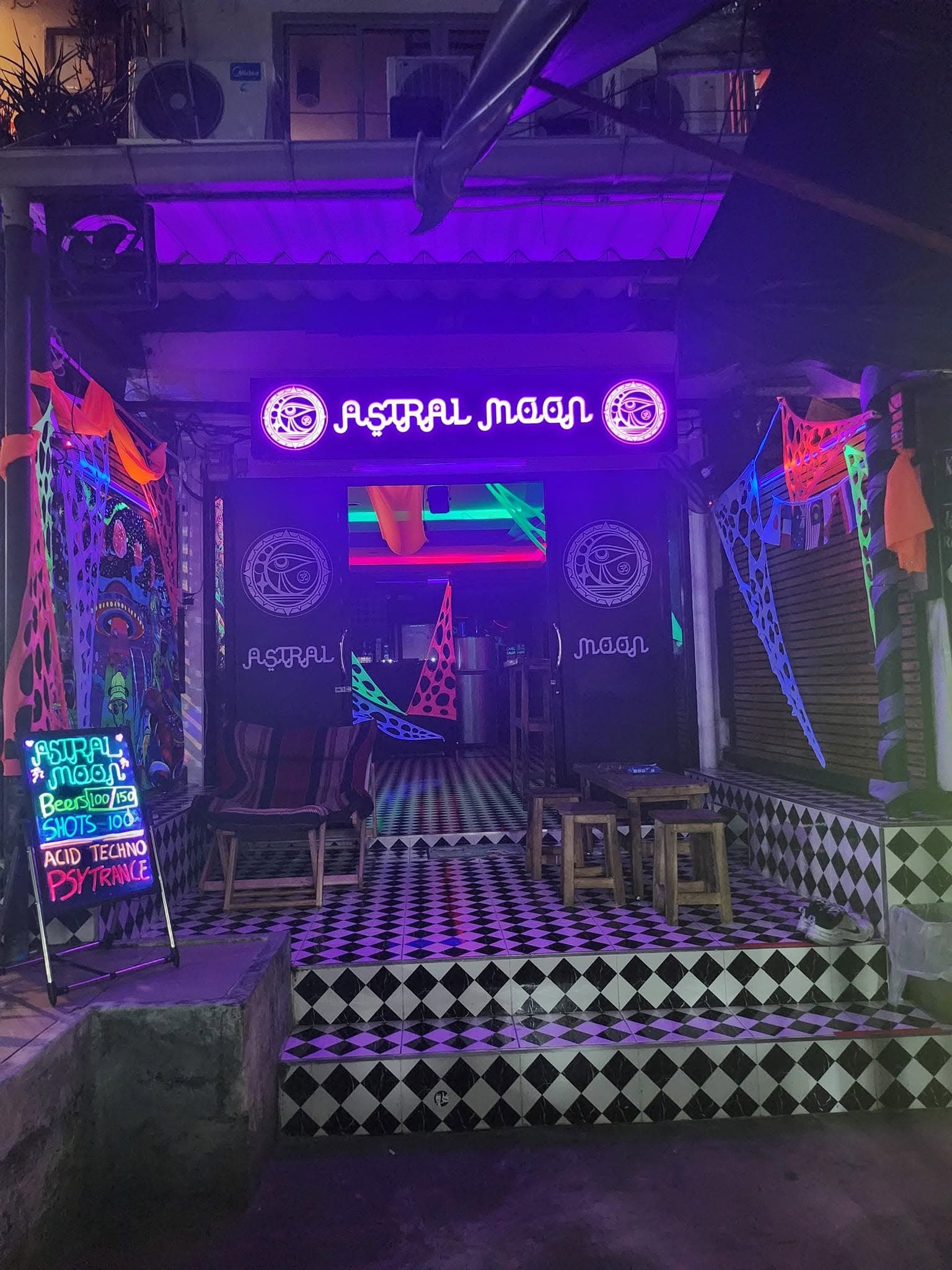 Astral Moon Global