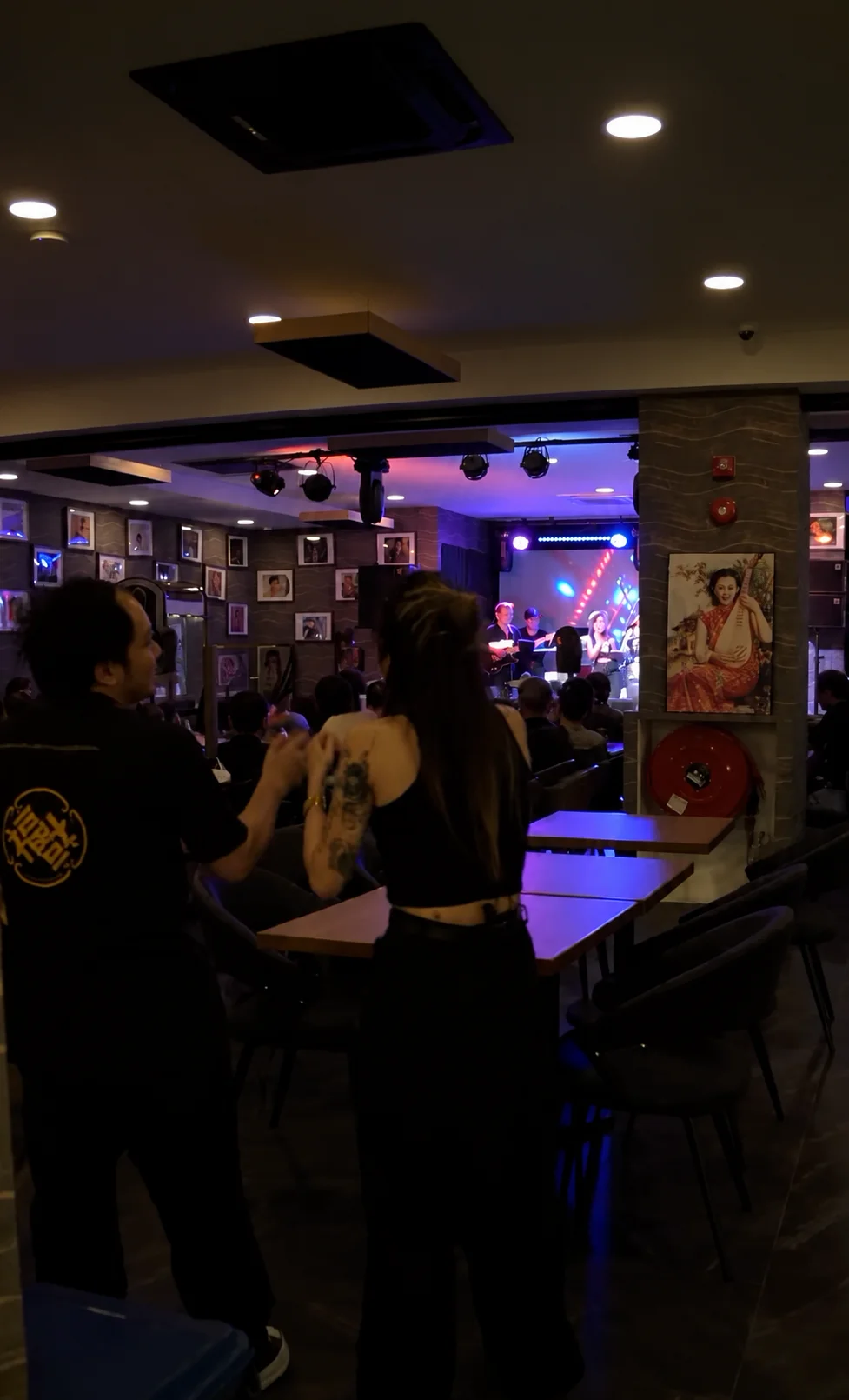 Kozy Livehouse 1