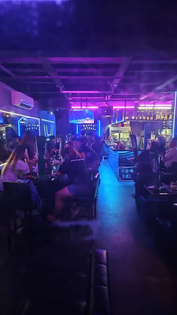 Gold 8 1