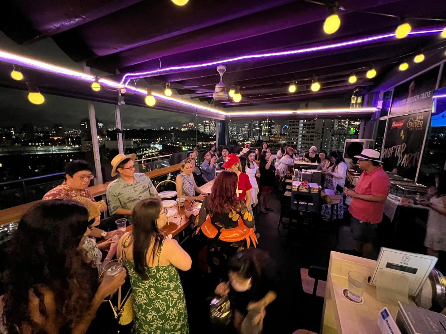 Skybar Feng 2
