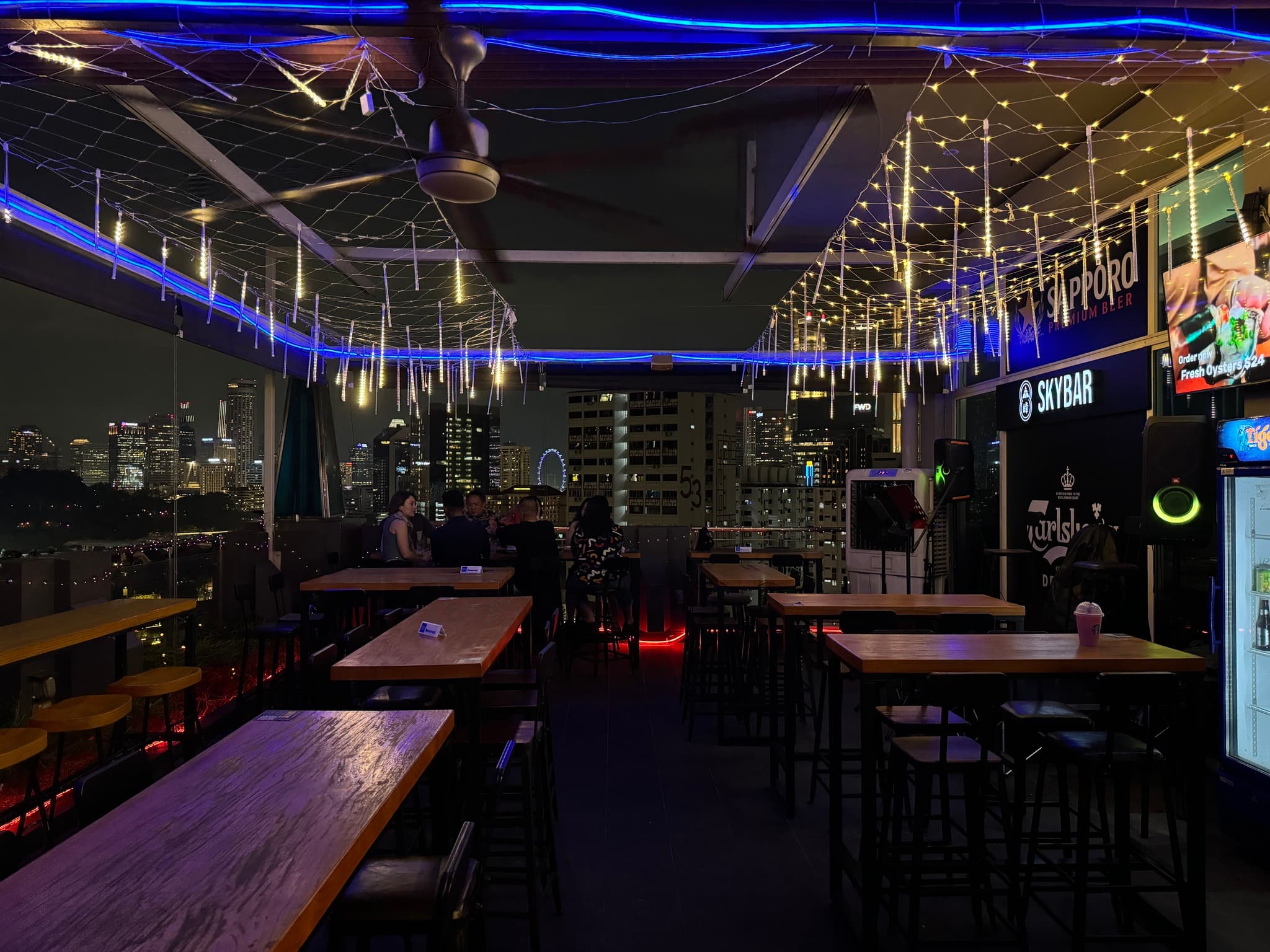 Skybar Feng 3