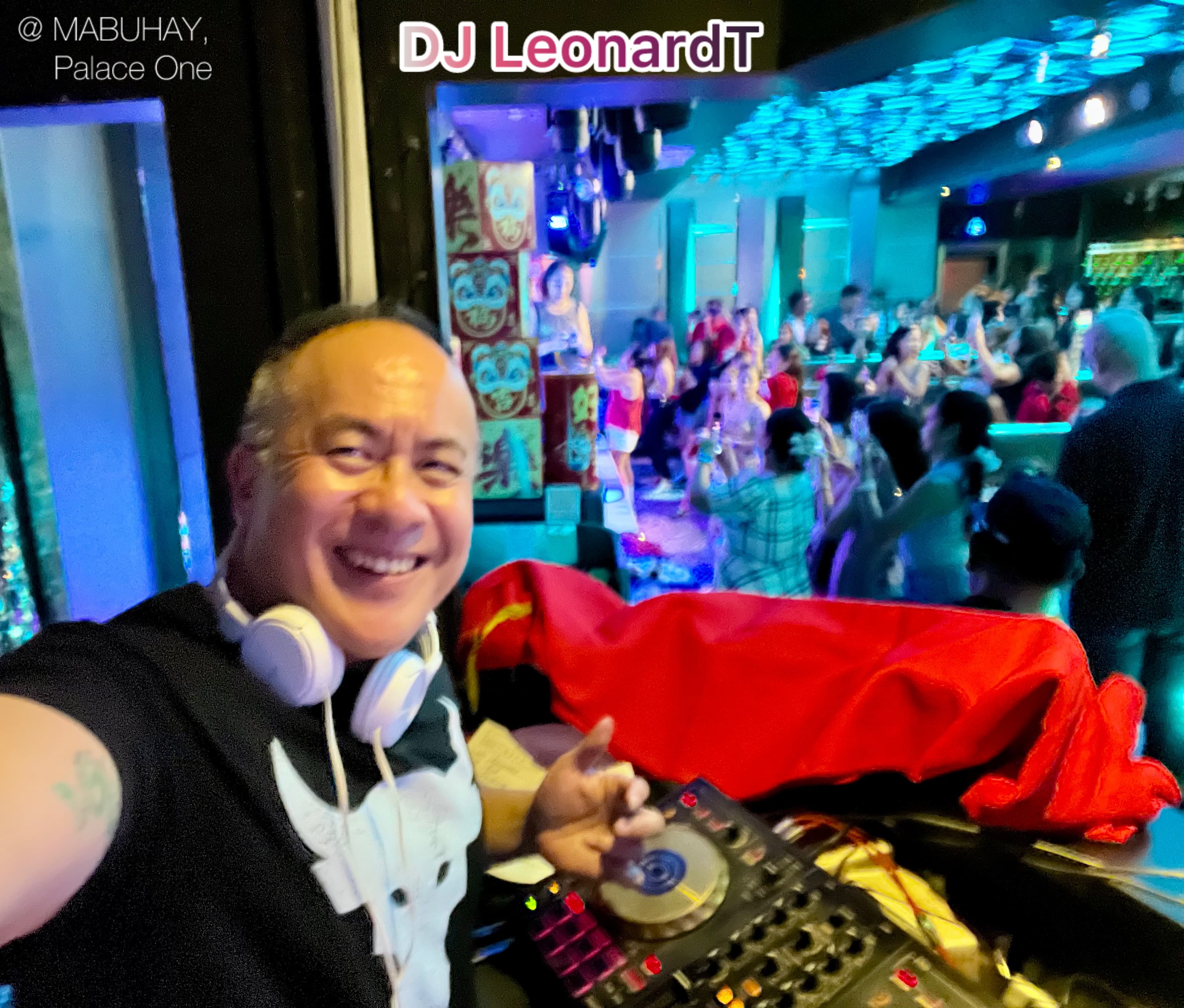 DJ Leonard T @ MabuhaySG, Singapore’s most popular Sunday teadance disco gallery photo 2
