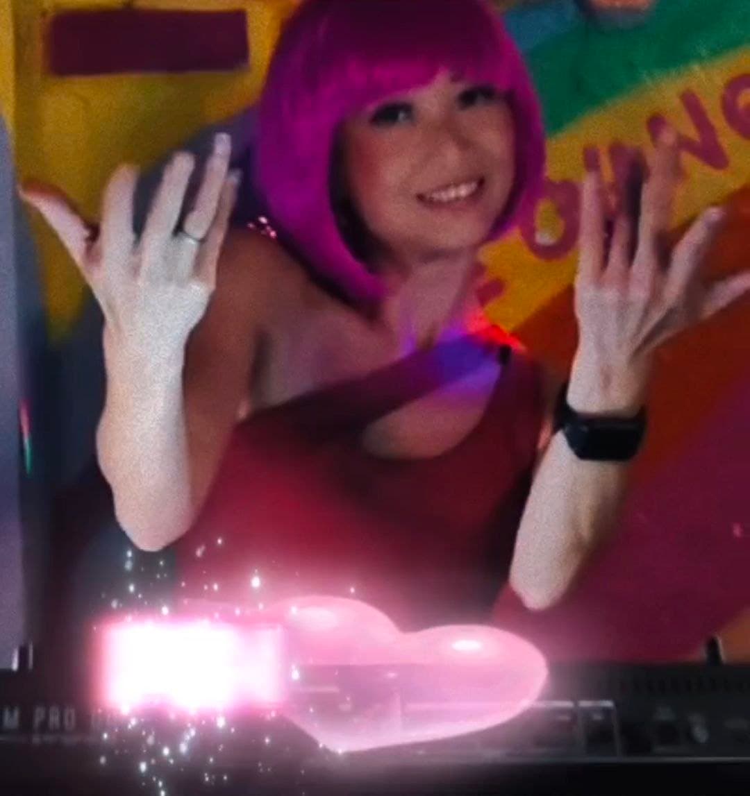 DJ Minx photo 3